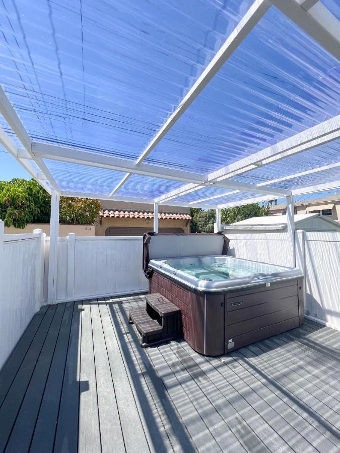 Luxury Villa With Hot Tub! Walk To Beach & Bars Long Beach Exteriér fotografie