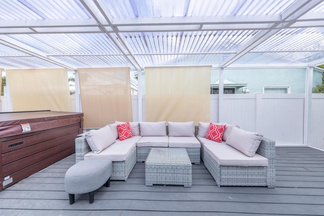 Luxury Villa With Hot Tub! Walk To Beach & Bars Long Beach Exteriér fotografie
